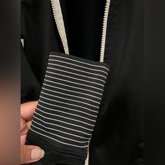 Nike Women's Black Jacket with White Accents - Picture 6 of 6